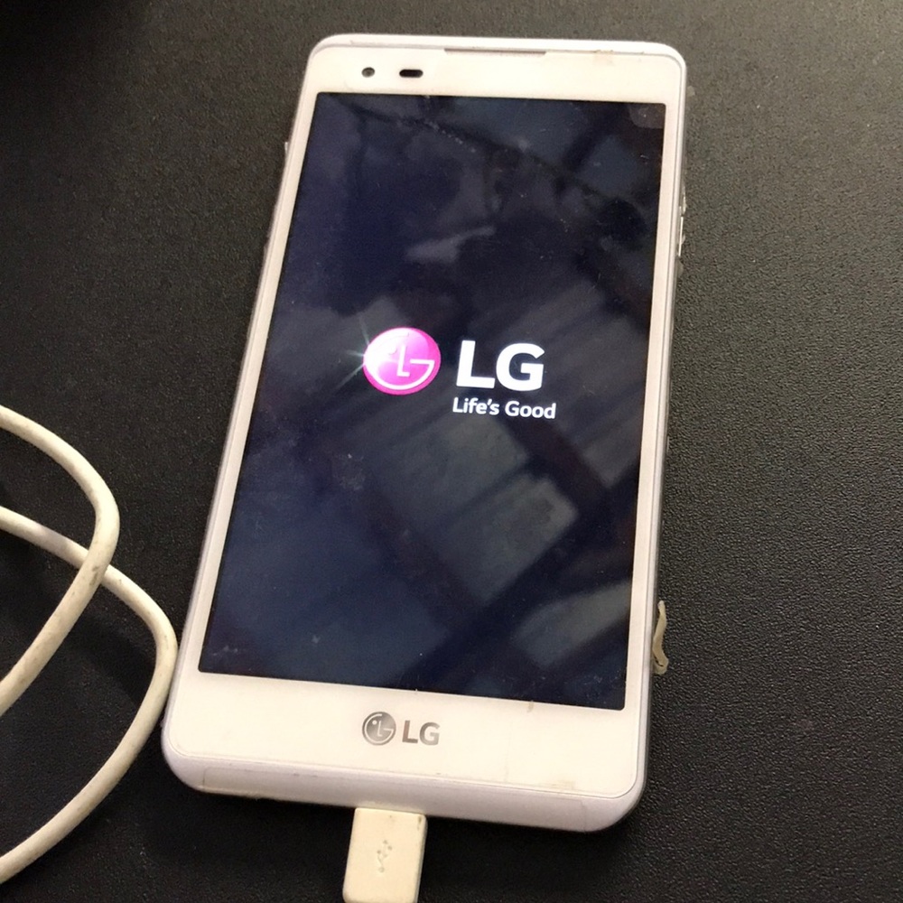 LG android cell phone